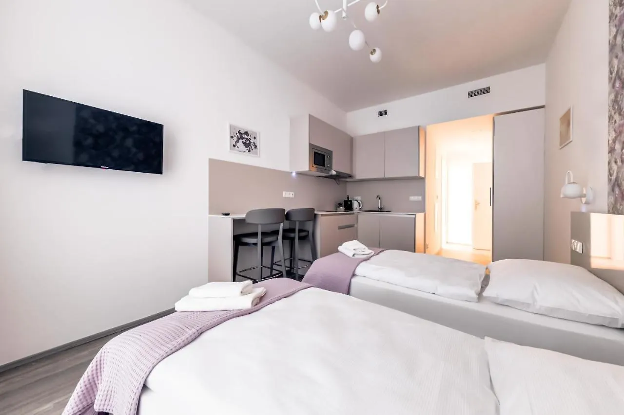 Kora Apartments Praga Czechy