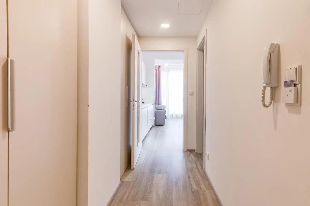 Kora Apartments Praga